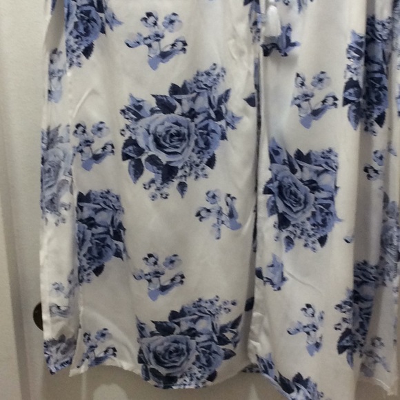 Rue21 Blue and white flowered Maxi Dress S - Picture 2 of 2